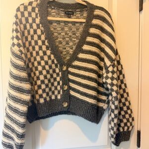 Bohme Blu Pepper Gray and Cream Checkered Cardigan